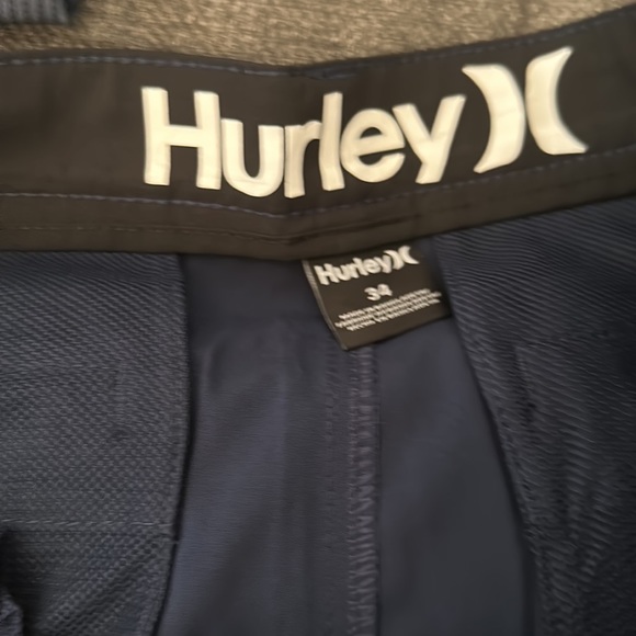 Navy blue men’s shorts size 34 Hurley - Picture 2 of 2